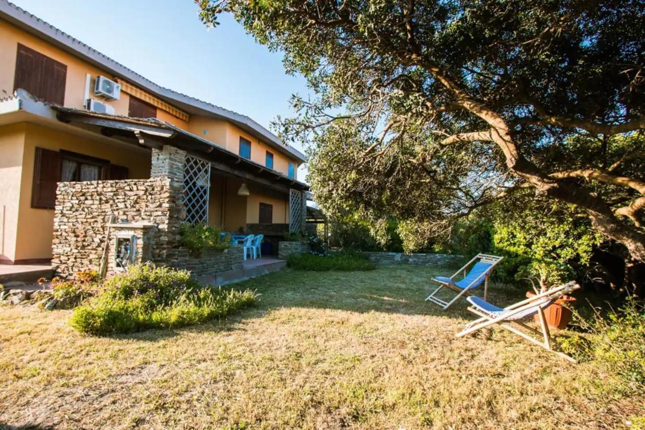 L' Elicriso, A Pochi Passi Dal Mare Con Giardino Privato - The Elicriso, A Few Meters From The Sea, With Private Garden Apartment Stintino Exterior photo
